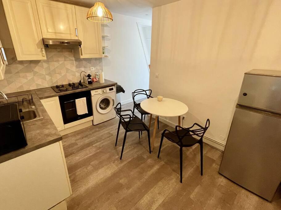 1Br Et Canape Lit Dans Le Salon Leilighet Paris Eksteriør bilde